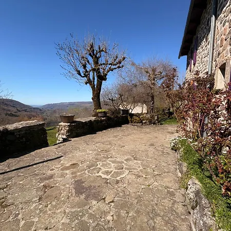 Nouveau - Maison Nierveze Proche Lioran